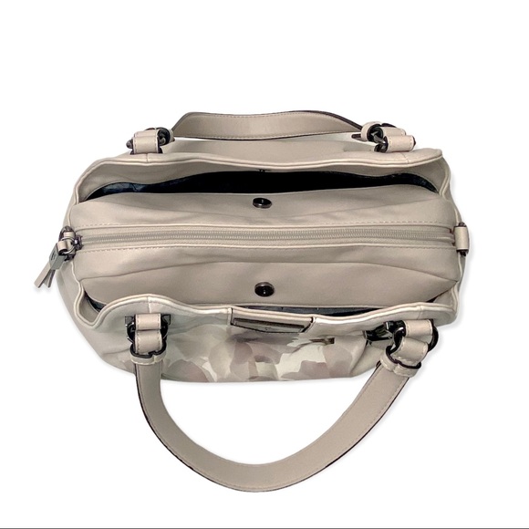 Simply Vera Vera Wang | Buena Satchel - Picture 5 of 13